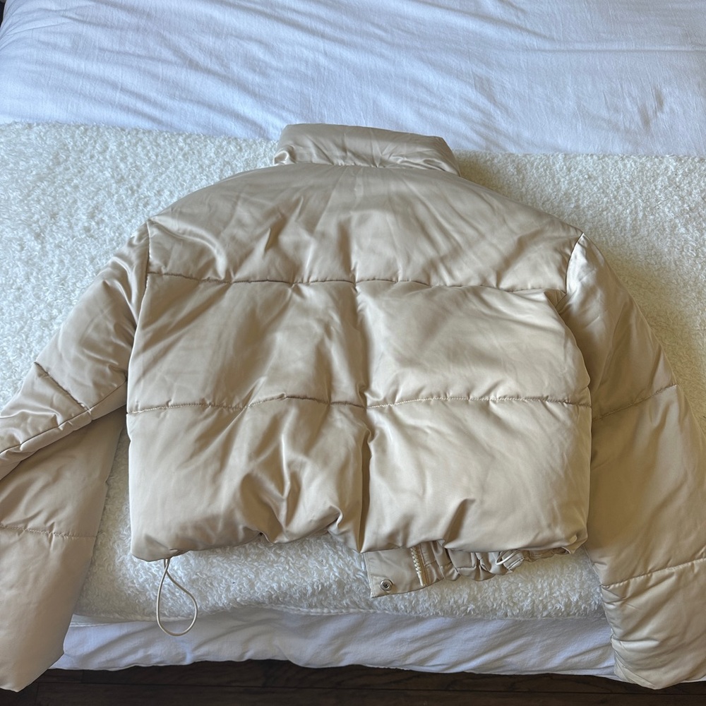 Zara Puffer Jacket - Picture 2 of 3